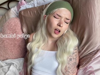 beautiful agony : petite blonde simulated missionary sex with a hot girl in a crop top fucking POV