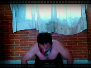 Entrenando y sudando sin camisa día 1 primer video