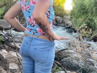 Hiking Sex Vlog with Jamie Stone and a Splashing Creampie