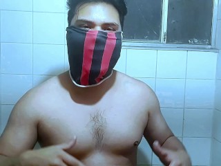 Me baño y les platico de las mujeres que cambiaron mi vida