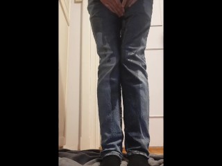 Pissing my jeans and putting on a diaper after