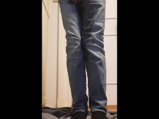 Pissing my jeans and putting on a diaper after