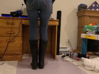 I desperately pee in my new skintight Hollister jeans and boots