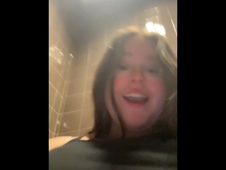 Tasting my dripping bbw pussy in the bathroom at work