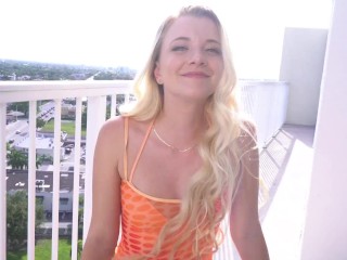 YNGR - PAWG Blonde Riley Star Wants All The Dick She Can Take In Florida