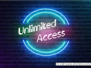 Safada caiu de boca e foi esfregar a bucetinha rosa na minha cara pedindo piroca