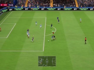 c'est un match de foot avec des femmes