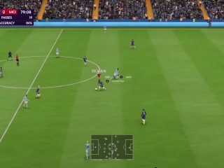 c'est un match de foot avec des femmes