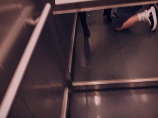 My fastest Orgasm ever in a Public elevator. 20 seconds OMG this gay is a king of Pussy Licking