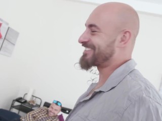 Beautiful Wife Scyley Jam Has Her Pussy Drilled and Pumped Full of Cum