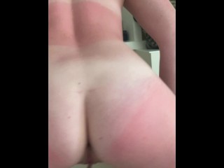 Naked slut blonde dances to excite lover in hotel