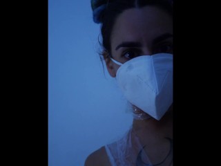 scopata mentre lei faceva il pane con la farina