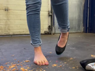 Trailer/preview! 😏well worn Pumps crushing and barefoot. JuliaApril Onlyfans