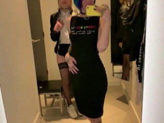 Tranny has fun with her girlfriend in the changing room