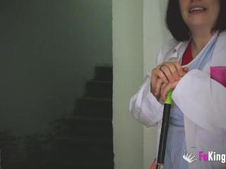 Picking up a mature cleaning lady for a great sex session!