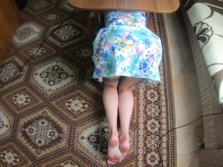 Babe Stuck While Cleaning and Lover Doggystyle Fuck Her Pussy - Creampie