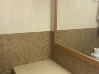 Chubby Whore Cali Charm piss in bathroom