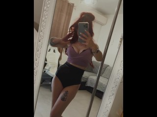 Just a cute Redhair girl with big ass and big boobs 💘