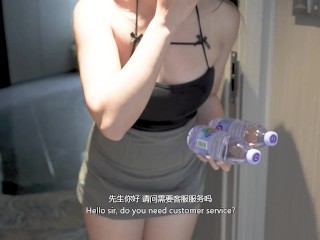 College Girl Part-Time Job at Room Service 大学生兼职客房服务