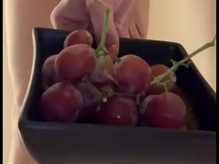 Desperate Pee On A Bowl Of Grapes...What Shall I do With Them???
