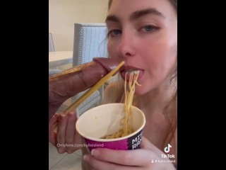 Chopsticks Blowjob TikTok teen