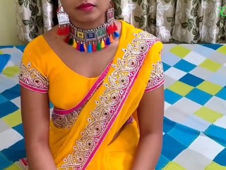Yellow saree blouse petticoat maza aa gaya komal mam