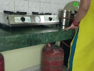 Bar bar ap muze kichen me hi kyu chodte ho