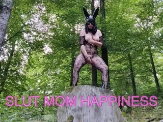 Cosplay hot milf in a bodysuit and bunny mask masturbates until she cums