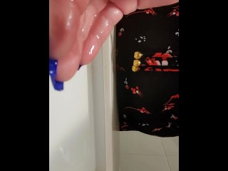 Mommy will be back in just a minute, shes got to potty!