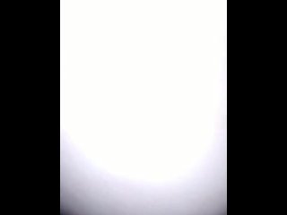 شرجي لأول مرة مع صديقتي البيضاء ذات المؤخرة الكبيرة، أضعها شيئًا فشيئًا وهي تحب ذلك 💦🤤😋