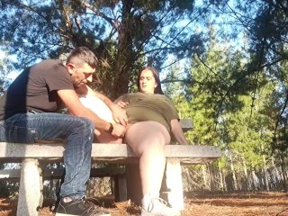 Nos liamos en el parque y casi nos pillan.