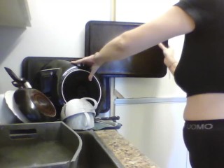 Washing Dishes 3