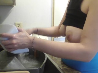 Washing Dishes 8