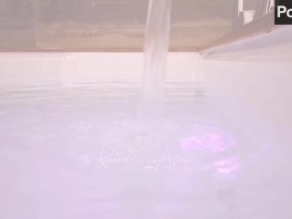 Credeva fosse una cosa romantica ma volevo solo scopare. BLOWJOB , DRIPPING WET PUSSY , FACIAL