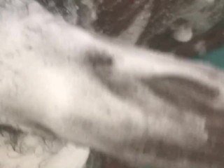 Can you put this in your pussy an cream all over ?