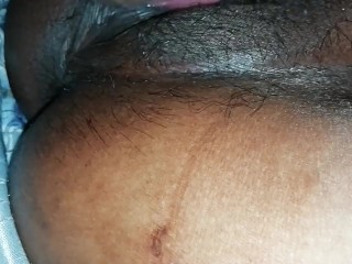 නිදන් ඉද්දි හුකනවා පුංචි එක්ක මම