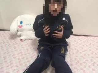 ♡【マネージャーのオナニー】サッカー部のマネージャーしてたら男子が汗だくにサッカーしてるのを見て今男子の汗だくのちんちん舐めたら臭くて興奮するんだなっていつも思いながらマネージャーしてます。