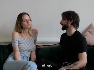 Amateur Francais - Jeu du goût, j'embrasse ma meilleure amie et je rigole avec elle (ENG SUB)