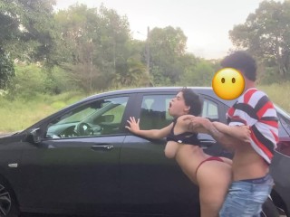 🔥rabuda gostosa fode com uber em sitio abandonado , ela disse que tava doendo 😭