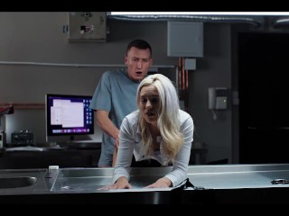 Charlie Dean freezes sexy doctor and fuck her dripping wet pussy until huge cumshot