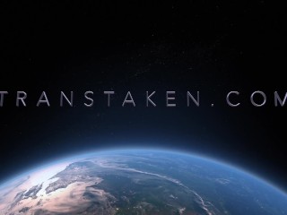 Beautiful tatted phat ass big tit blonde trans bunny Gracie Jane LOVES Justicexxx big dick