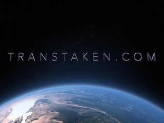 Beautiful tatted phat ass big tit blonde trans bunny Gracie Jane LOVES Justicexxx big dick