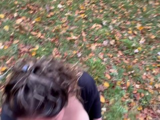 Cum in mouth blowjob on public hiking trail