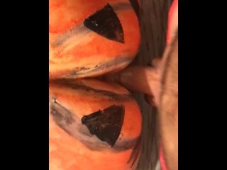 HALLOWEEN 2023 PUMPKIN PAINTED ASS GETS SMASHED