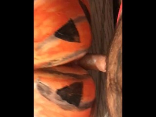 HALLOWEEN 2023 PUMPKIN PAINTED ASS GETS SMASHED