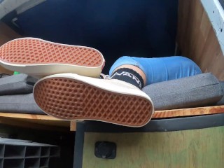 MissAtri´s showing their Vans soles