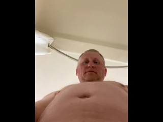 Daddy close up huge cock peeing pissing in bathtub