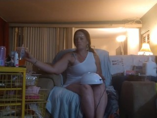 Roommate masturbating to pretty girl in minidress painting her nails and watching tv