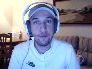 PRO PLAYER Drops a TACTICAL NUKE in Modern Warfare 3...