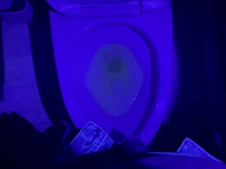 Glow in The Dark Piss